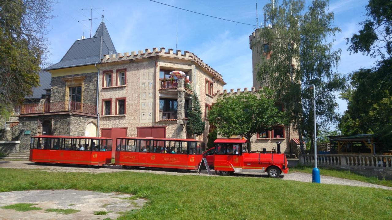 Penzion Hrad Doubravka Teplice Exterior foto